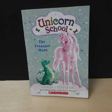 Load image into Gallery viewer, The Treasure Hunt (Unicorn School) (Linda Chapman) -series
