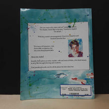 Load image into Gallery viewer, Genevieve and the Kite (Jennifer Edwards) -paperback
