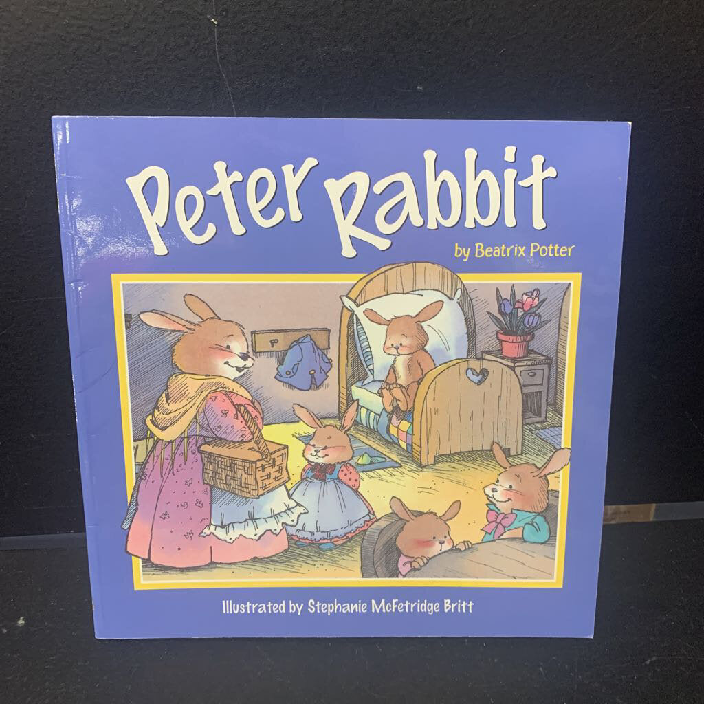 Peter Rabbit (Beatrix Potter) (Blue Cover) -character paperback
