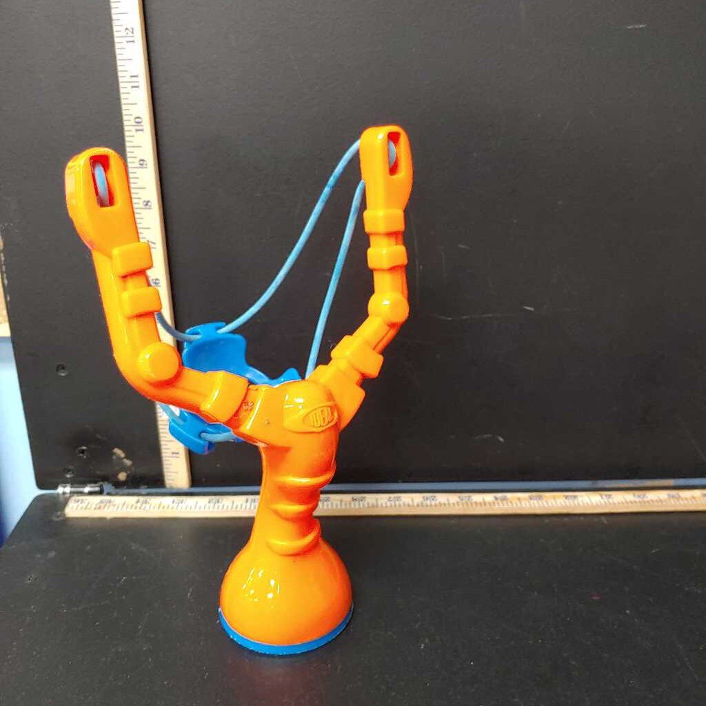 Snow Ball Sling Shot Shop all Snow Sector