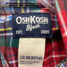 Load image into Gallery viewer, Plaid button down shirt
