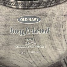 Load image into Gallery viewer, Patterned "82" tank top

