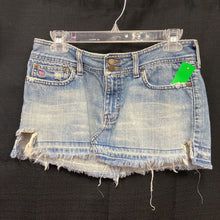 Load image into Gallery viewer, Distressed denim skirt
