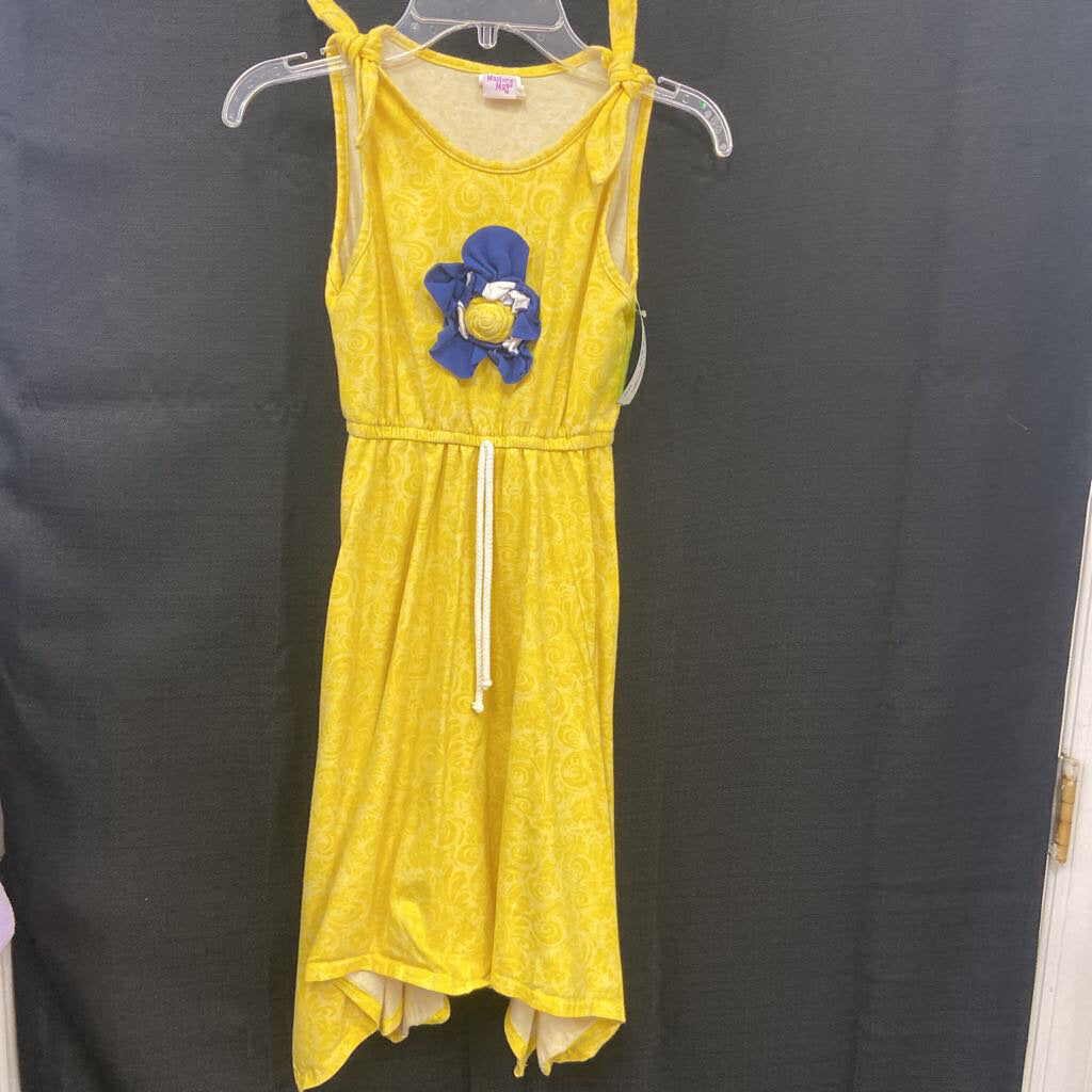 Patterned dress w/flower