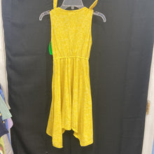 Load image into Gallery viewer, Patterned dress w/flower
