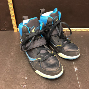 Boys Jordan Flight 45 high top basketball shoes