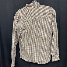 Load image into Gallery viewer, Plaid button down shirt
