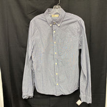 Load image into Gallery viewer, plaid button down shirt
