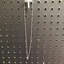 Load image into Gallery viewer, Sparkly gem necklace
