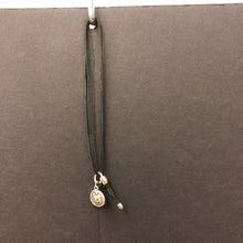 Load image into Gallery viewer, Jack O Lantern bracelet (Halloween)
