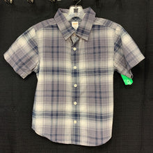Load image into Gallery viewer, Plaid button down shirt
