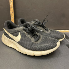 Load image into Gallery viewer, girl sneakers
