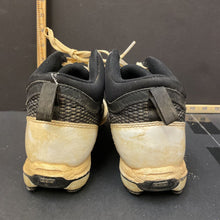 Load image into Gallery viewer, boy baseball cleats
