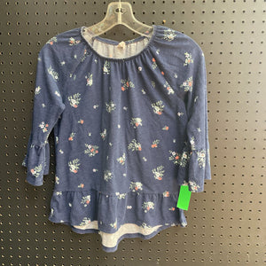 Floral top w/ ruffles