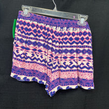 Load image into Gallery viewer, Elephant patterned shorts
