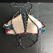 Load image into Gallery viewer, Patterned swimwear top
