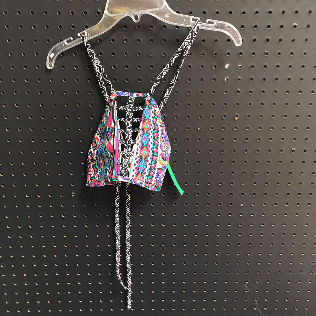 Patterned swimwear top
