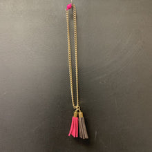 Load image into Gallery viewer, Tassel necklace
