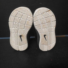 Load image into Gallery viewer, Boys Velcro sneaker
