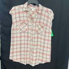 Load image into Gallery viewer, Plaid button down top

