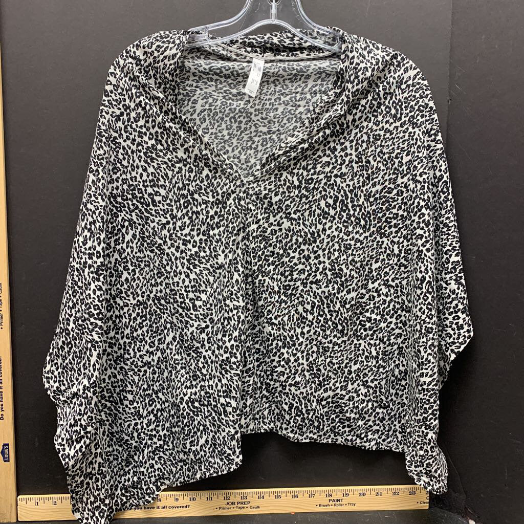 cheetah print nursing cover(Leading Lady)