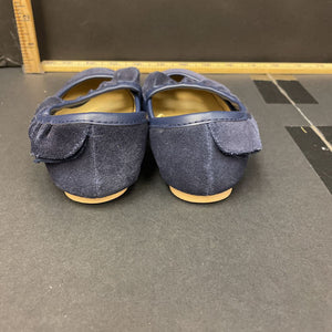 Girls ruffled flats