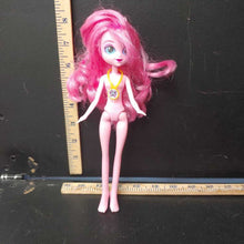 Load image into Gallery viewer, Pinkie pie Equestria Doll

