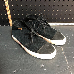 Girls sneakers