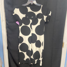 Load image into Gallery viewer, Polka Dot dress
