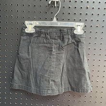 Load image into Gallery viewer, pleated skirt
