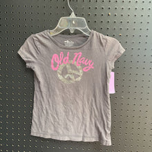 Load image into Gallery viewer, Peace sign t shirt
