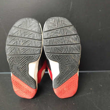Load image into Gallery viewer, Boys Team Hustle 08 sneakers
