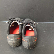 Load image into Gallery viewer, Boys Mercurial Vapor 13 football cleats
