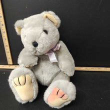 Load image into Gallery viewer, Plush Bear
