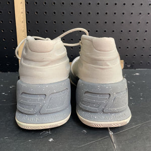 Boys Steph Curry 3 sneakers