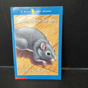 Animals on the Go (Green Light Reader Level 2)-reader