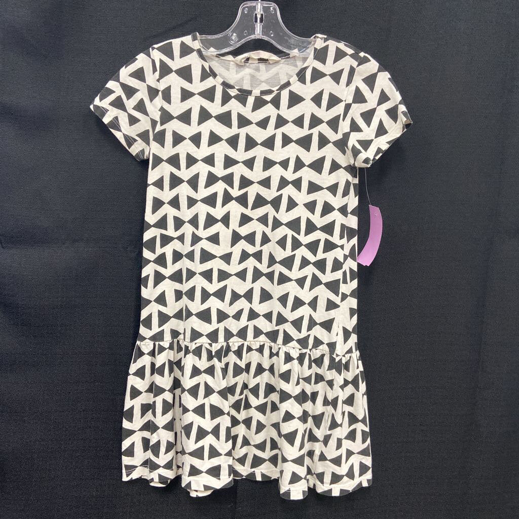 Triangle patterned dress