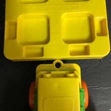 Load image into Gallery viewer, Child Guidance tractor &amp; wagon 1984 vintage collectible (CBS Toys)
