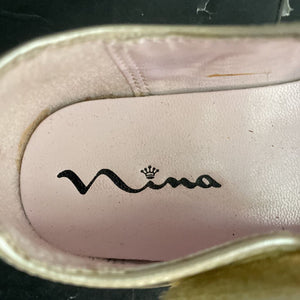 Girls flats