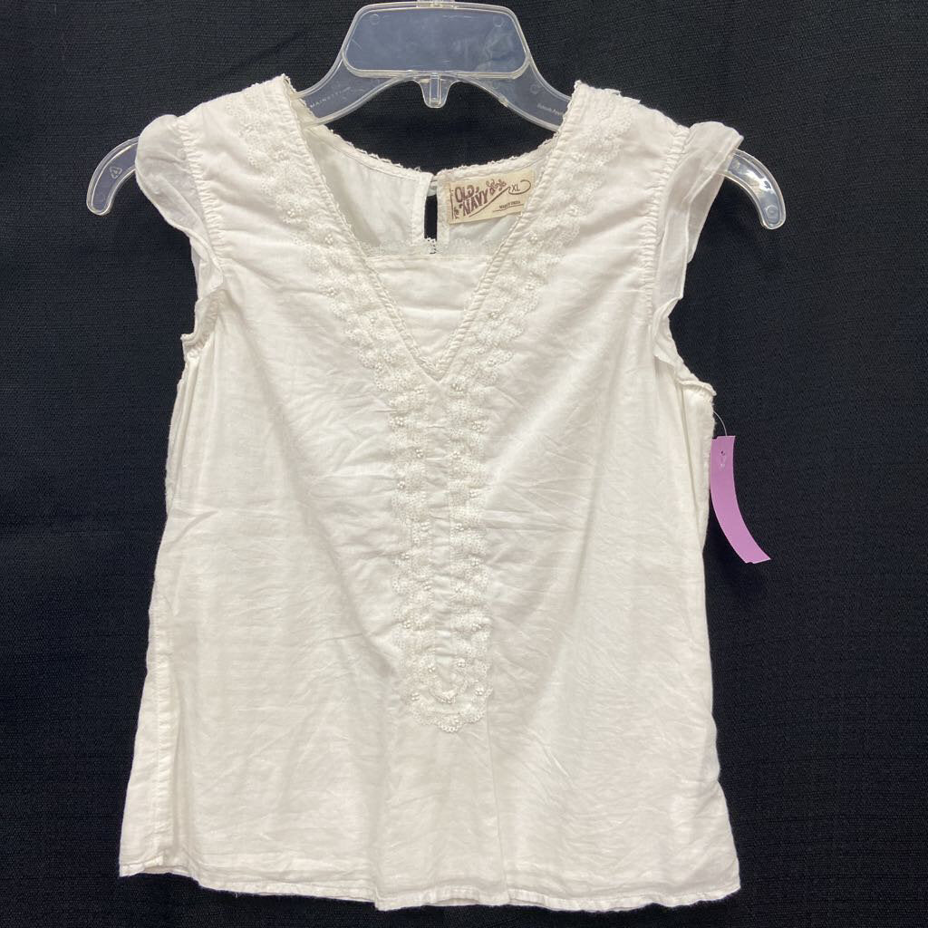 Lace trimmed tank top