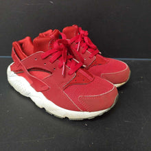 Load image into Gallery viewer, boys huarache run sneakers
