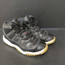 Load image into Gallery viewer, Boys retro 11 sneakers
