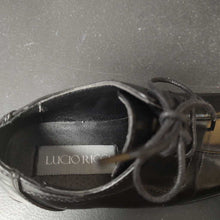 Load image into Gallery viewer, Boys dress shoes
