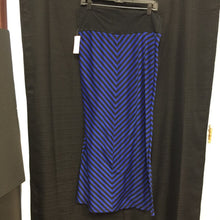 Load image into Gallery viewer, Striped skirt
