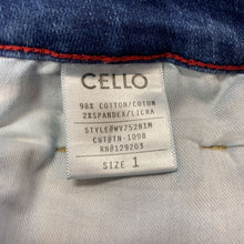 Load image into Gallery viewer, Denim ripped pants
