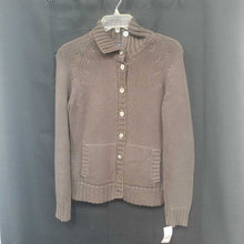Load image into Gallery viewer, Button down sweater
