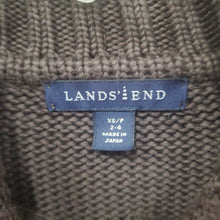 Load image into Gallery viewer, Button down sweater
