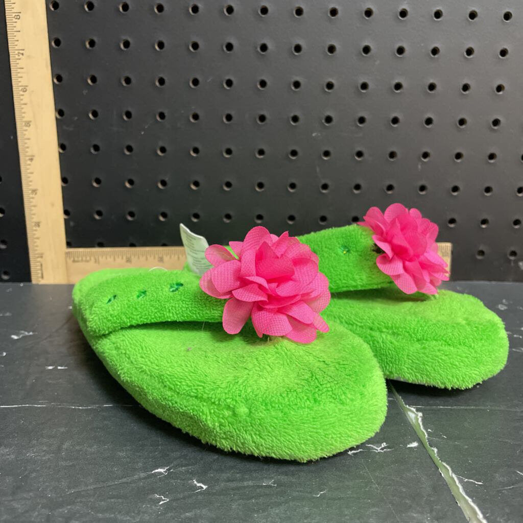 Girls plush flip flop slippers