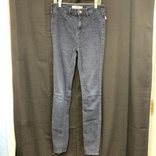 Load image into Gallery viewer, denim skinny pants
