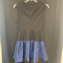 Load image into Gallery viewer, Sleeveless dress (Erin)
